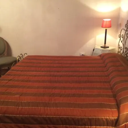 La Piazzetta Toscana B&B Campiglia Marittima Room photo