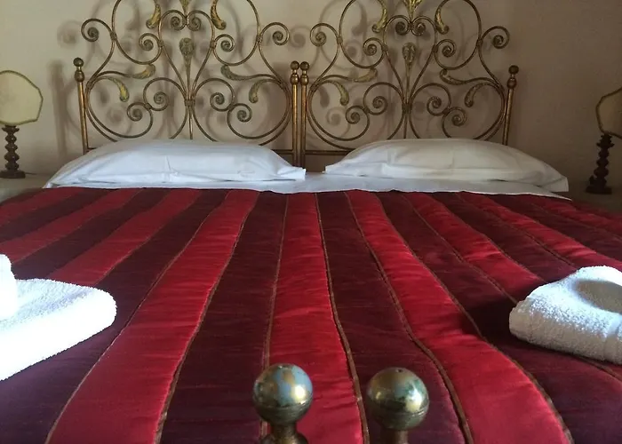 La Piazzetta Toscana B&B